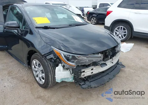 2022 Toyota Corolla Le z USA, uszkodzony, nr VIN 5YFEPMAE2NP280147